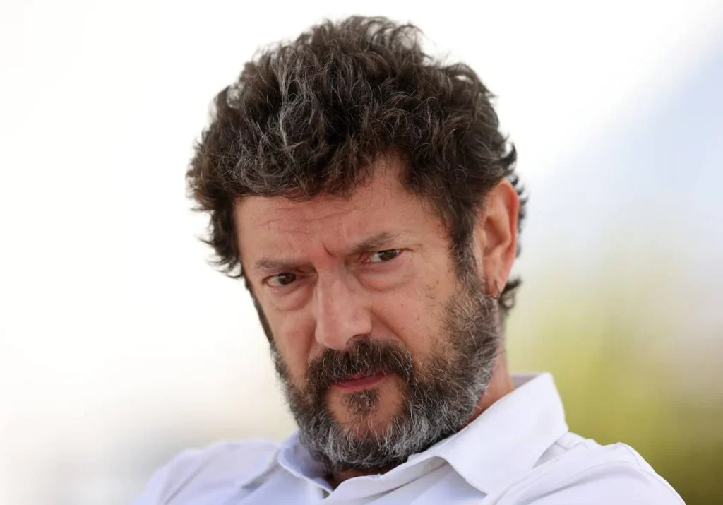 Manolo Solo: "Interpretar es jugar a otras vidas, cómo cuando éramos pequeños"