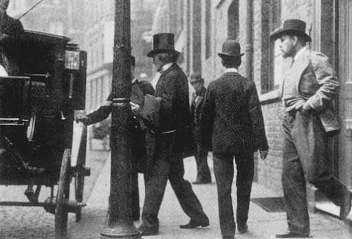 Bram Stoker y Henry Irving: La obsesión que dio vida al Conde Drácula