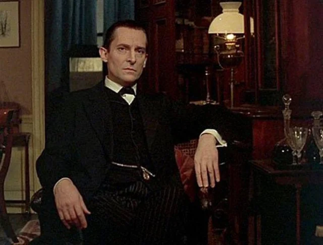 Jeremy Brett como Sherlok Holmes