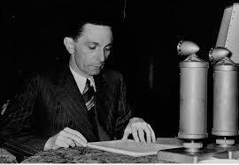 La Política de Propaganda de Goebbels: Control Mediático en la Alemania Nazi