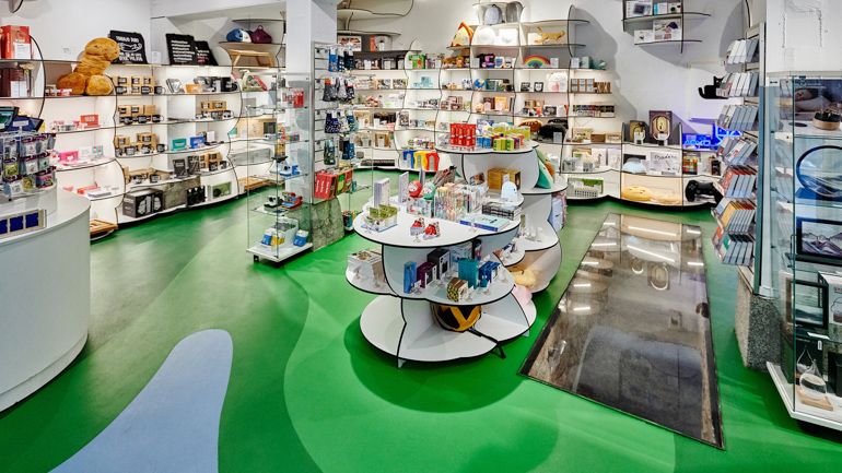 Las 10 tiendas más curiosas de España que no te puedes perder