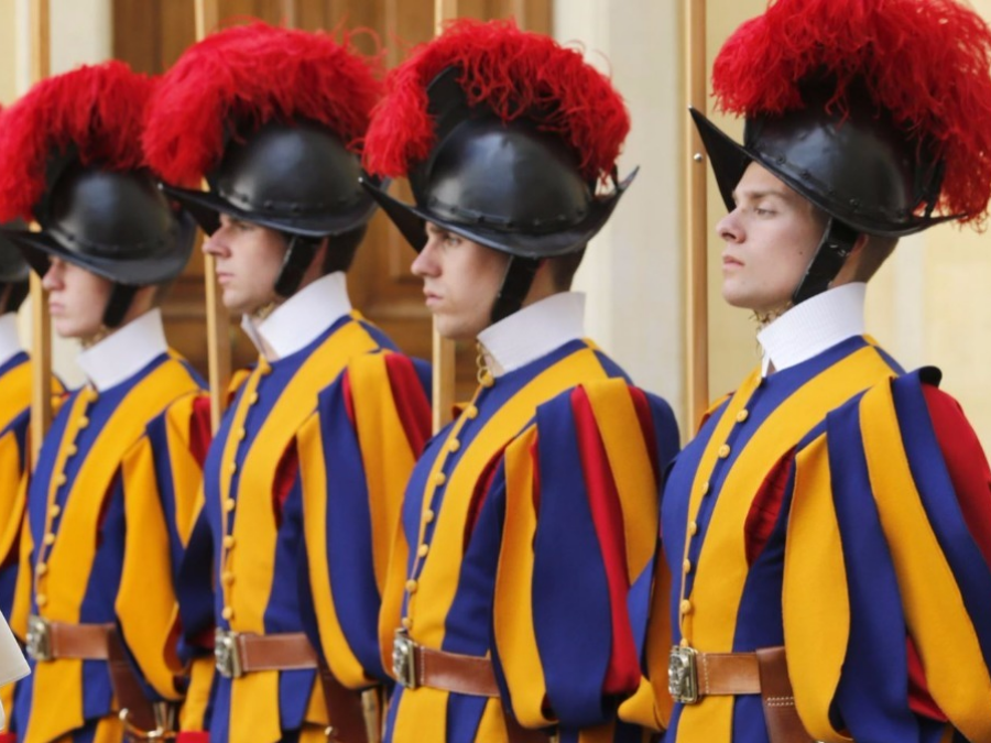 Diez costumbres papales y del Vaticano que te van a dejar con la boca abierta