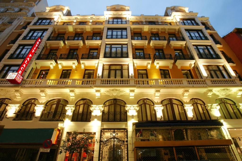 Vacaciones con tu peludo: 10 hoteles en España donde es bienvenido